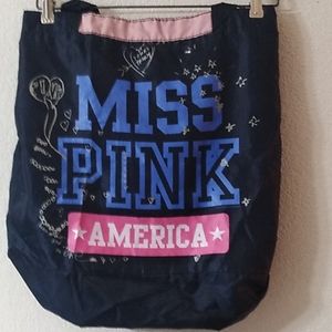 PINK Victoria's Secret Bags - 🦃🎄Pink Victoria's Secret tote PINK Victoria's Secret Bags - 🦃🎄Pink Victoria's Secret tote